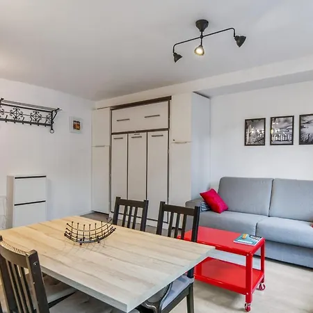 Large And Elegant Studio In Centre 2 Min To The Casino - Welkeys Lägenhet